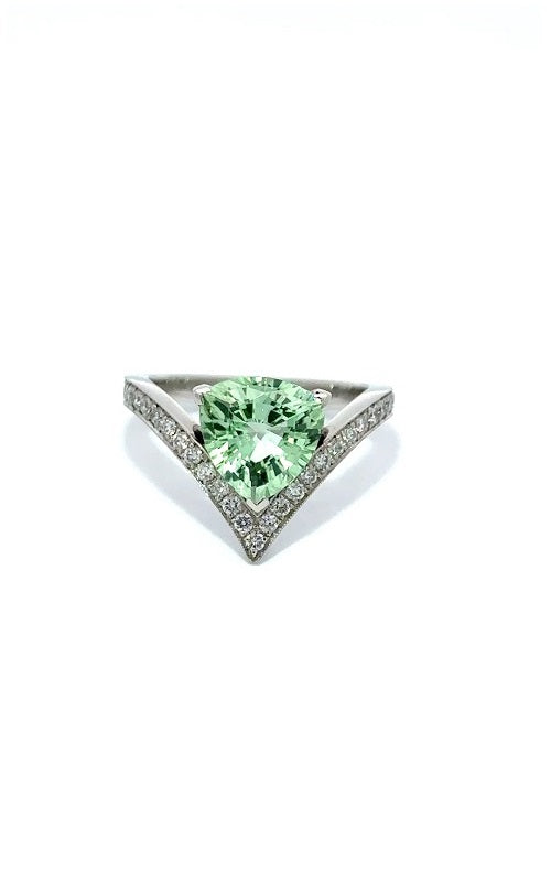 PLATINUM GREEN TOURMALINE RING WITH SIDE DIAMONDS  G10461