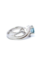 18K WHITE GOLD AQUAMARINE RING WITH SIDE DIAMONDS  G11160