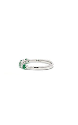 18K WHITE GOLD EMERALD AND DIAMONDS BAND  G12583