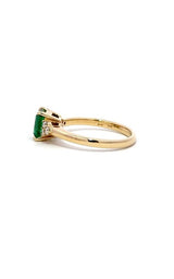 14K YELLOW AND WHITE GOLD EMERALD RING WITH SIDE DIAMONDS  G14535