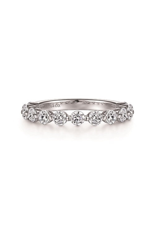  Silver band with multiple round diamonds